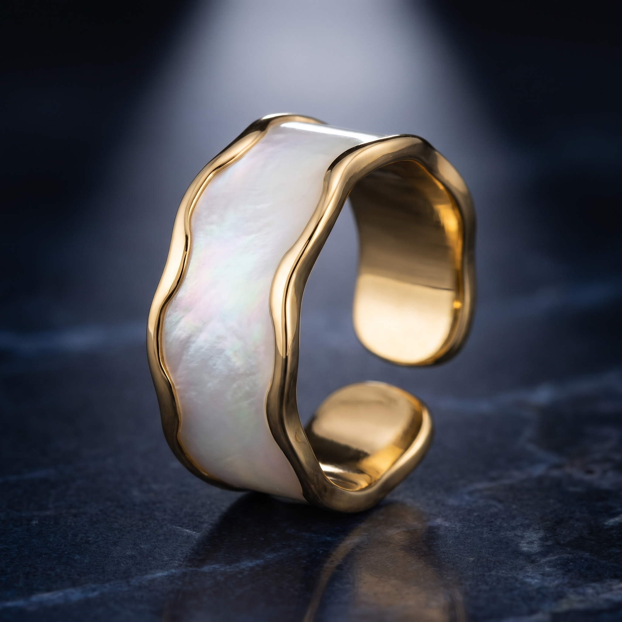 Lulu Pearl Wave Ring | Free Size