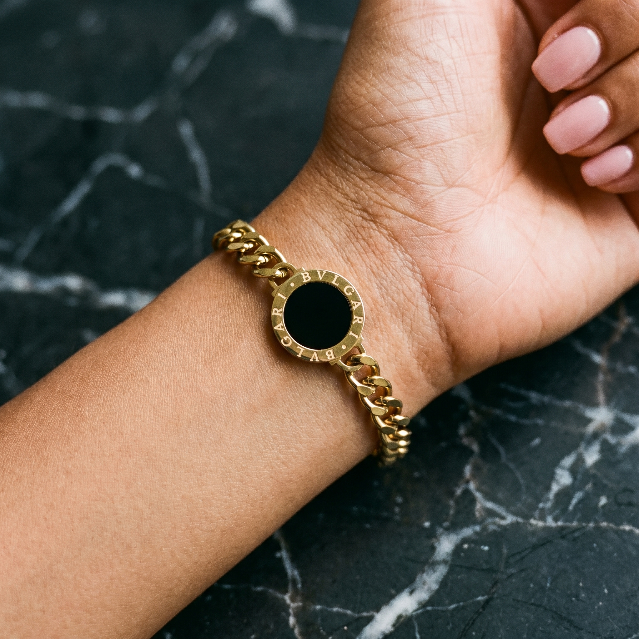 Roma Onyx Disc Bracelet
